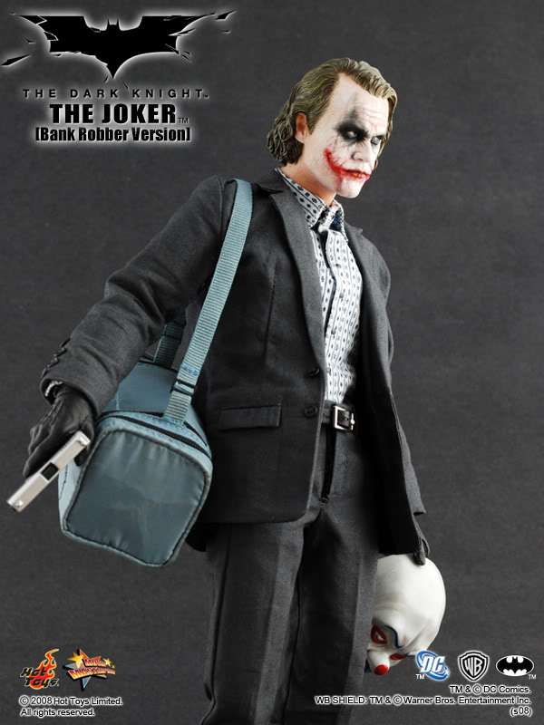 Hot Toys Joker Robber 103